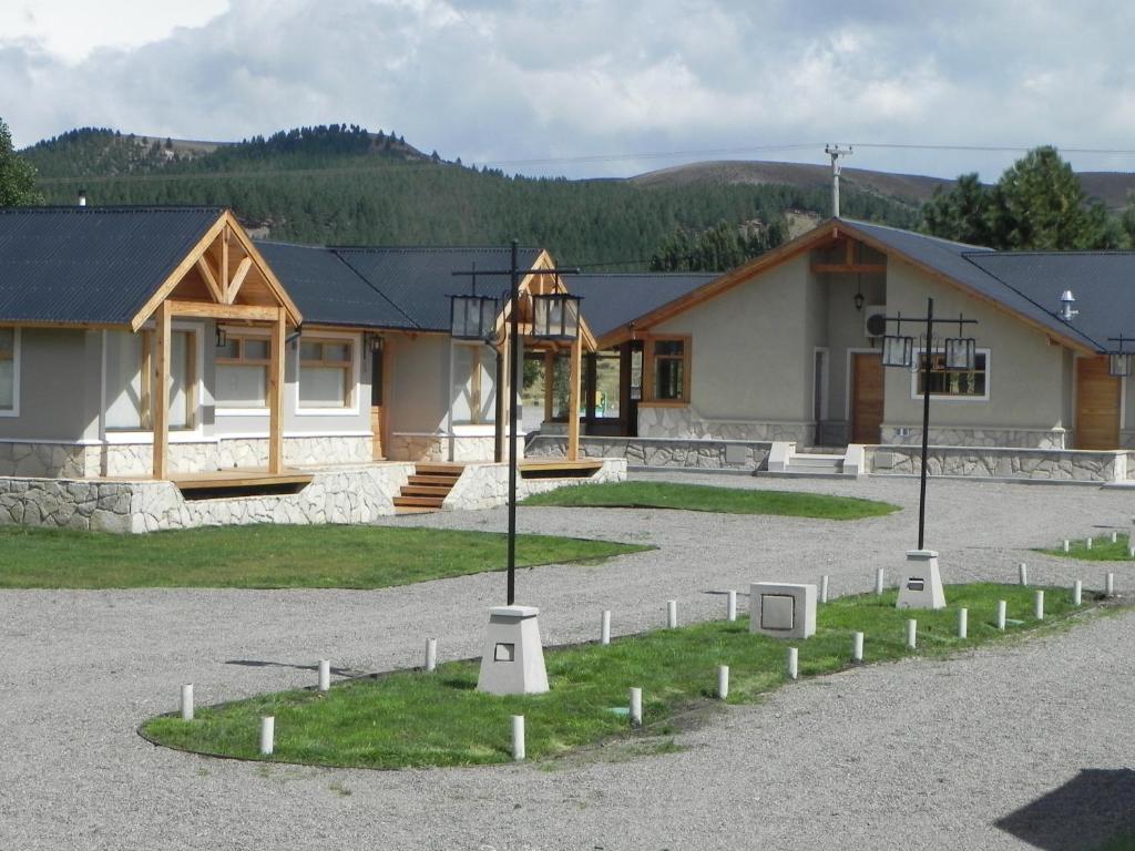 Hosteria Y Cabanas Land Park - Spa & Lodge Junin de los Andes Exterior photo